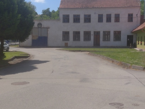 Pronájem domu pro podnikání