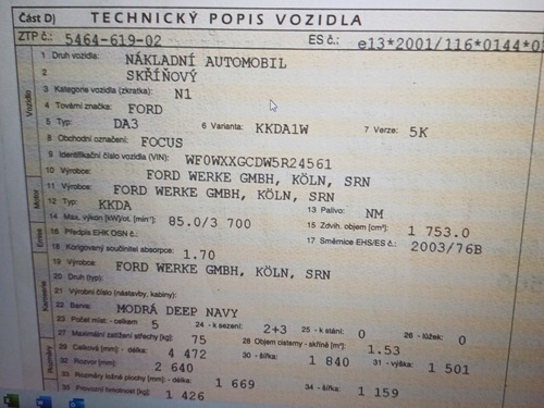 Prodám osobní automobil značky Ford Focus 1,8- 5místný.