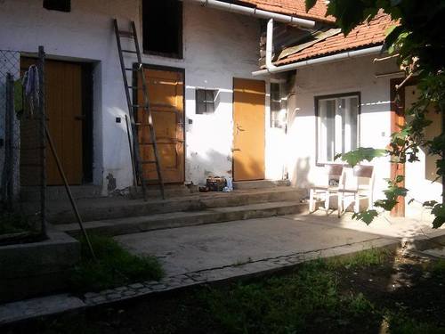 Pronajmu domek se zahrádkou v Rosicích