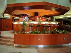 Harmonie resort s.r.o. (Hotel a restaurace Harmonie sport centrum) nabízí práci na pozici Číšník / servírka / brigádně v obci Zastávka
