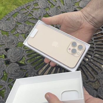 Prodám iphone 16 pro max