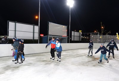 Plakát události Vstupenka na veřejné bruslení Na Hvězdě