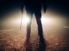 Nenáročný zloděj v Třebíči? Do auta se vloupal kvůli bundě