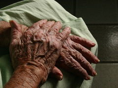 Beseda o Alzheimerově chorobě uvedla otevření poradny v Moravských Budějovicích