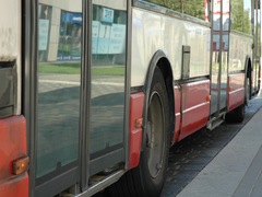 Policisté hledají svědky nehody v Třebíči, pomoze i Vy