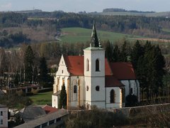 Na slovíčko s letovickým farářem: Být pouze duchovním nestačí