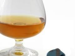 Jel přes zákaz, a navíc s alkoholem