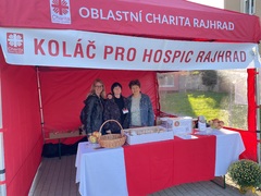 Letošní ročník sbírky Koláč pro hospic v Rajhradě vybral přes 490 tisíc korun