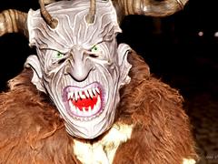 OBRAZEM: V Boskovicích opět řádili Krampus čerti. Mnohým dospělým se tajil dech