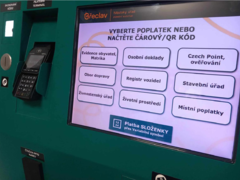 Nový platební kiosek na Městském úřadě Břeclav usnadní platby poplatků