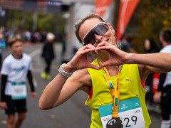 OBRAZEM: ČEZ RunTour je v cíli, nádhernou tečku za sezonou udělal  vyprodaný závod u Brněnské přehrady