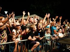 Na Marečkově louce to zase ožije! Přijďte i letos na RakFest v Říčanech u Brna