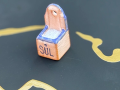 Muzeum slánek ve Slaném se pyšní dalším rekordem. Nejmenší slánka v ČR je široká pouhé 2 centimetry
