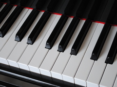 25. sezóna Bítešského hudebního půlkruhu začíná klavírním recitálem